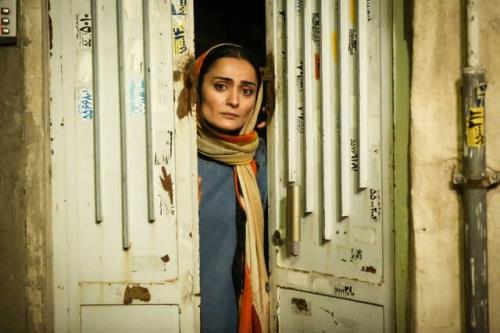 همه چیز در معرض فروش به تدوین رسید